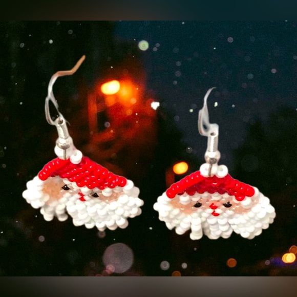 Jolly Santa Glass Bead Earrings – Handcrafted Holiday Cheer - Picture 2 of 3